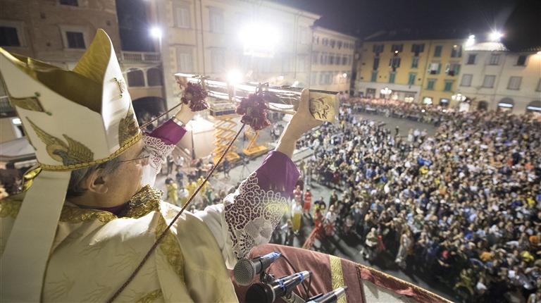 corteggio storico di prato sacra cintola