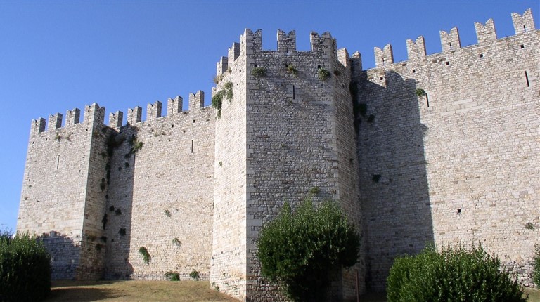 Castello dell'imperatore prato 