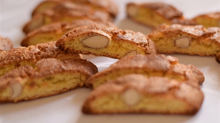 biscotti tipici prato